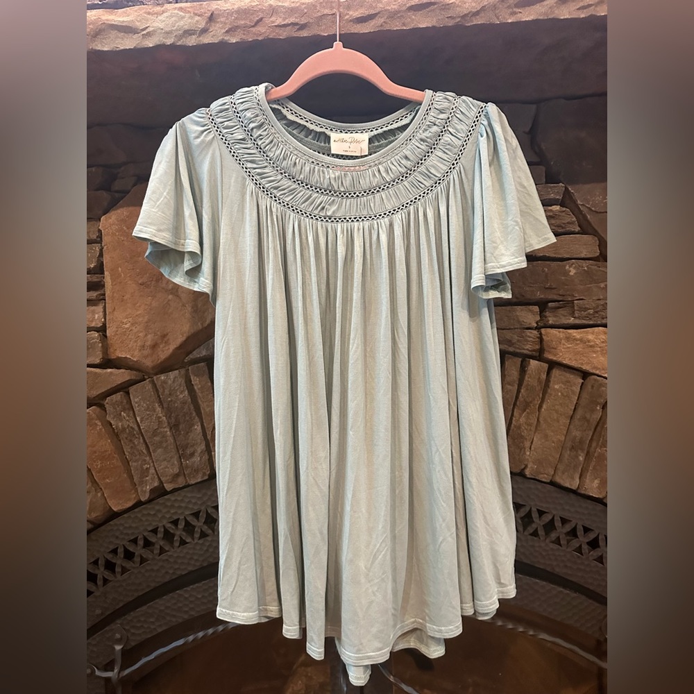 Allie Rose NWT Light Teal Knit Top.  Small.